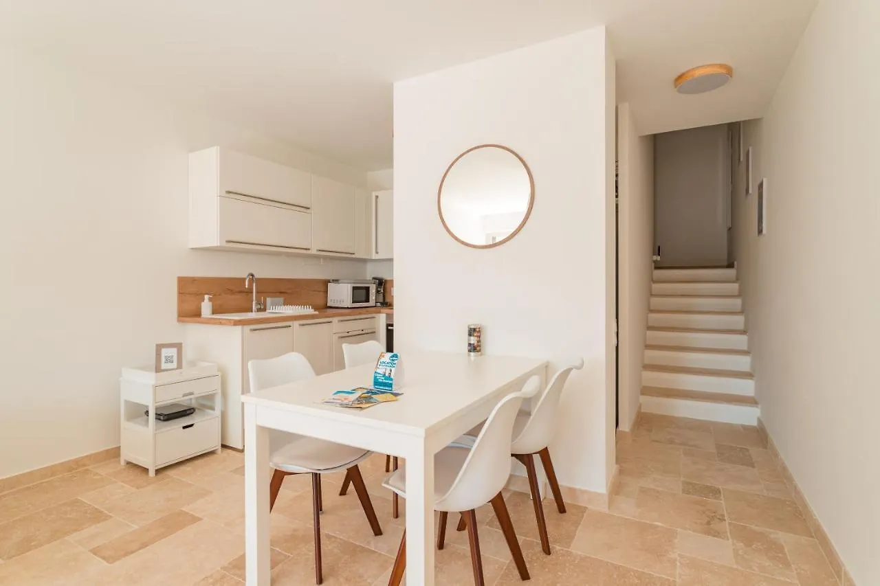 Magnifique appartement Vue Mer au centre du Lavandou Le Lavandou France