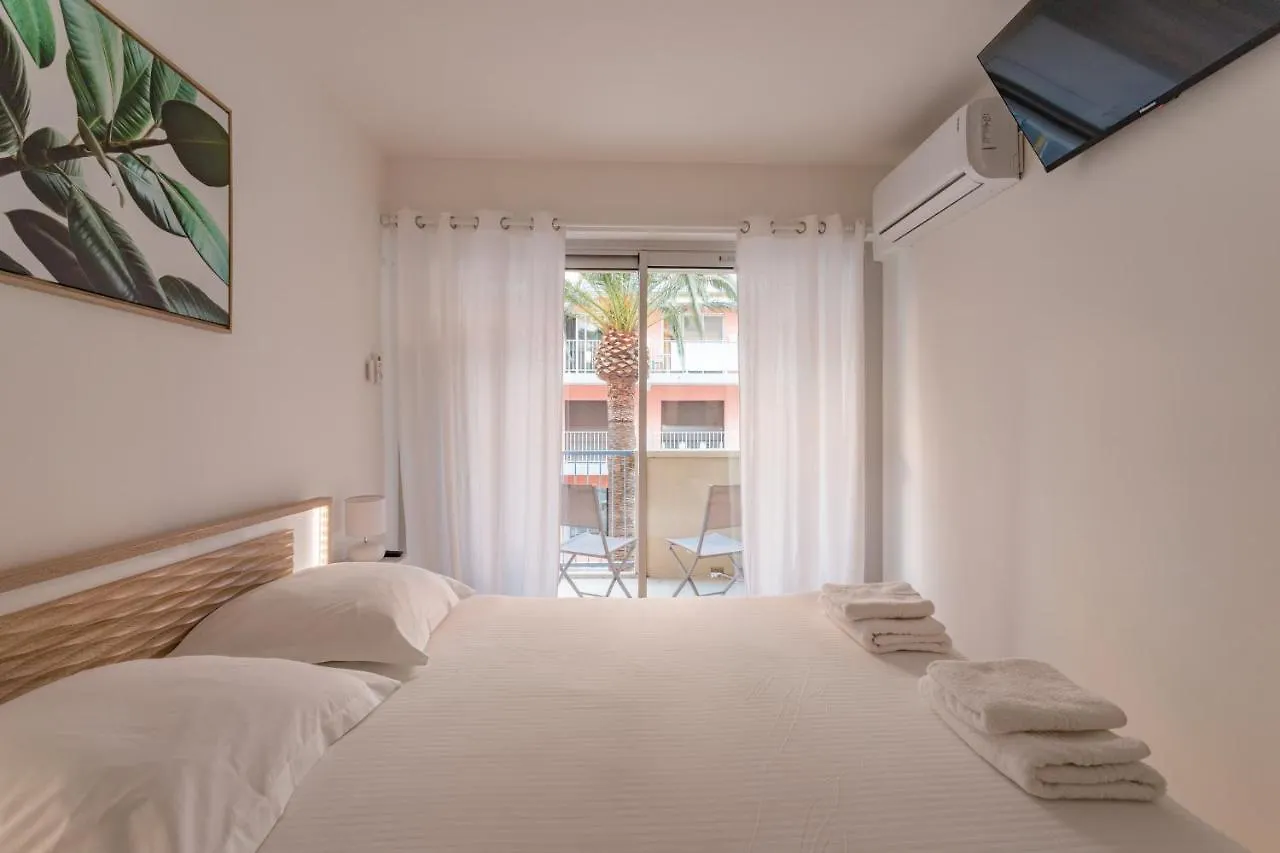 Apartment Magnifique Appartement Vue Mer Au Centre Du Lavandou Le Lavandou