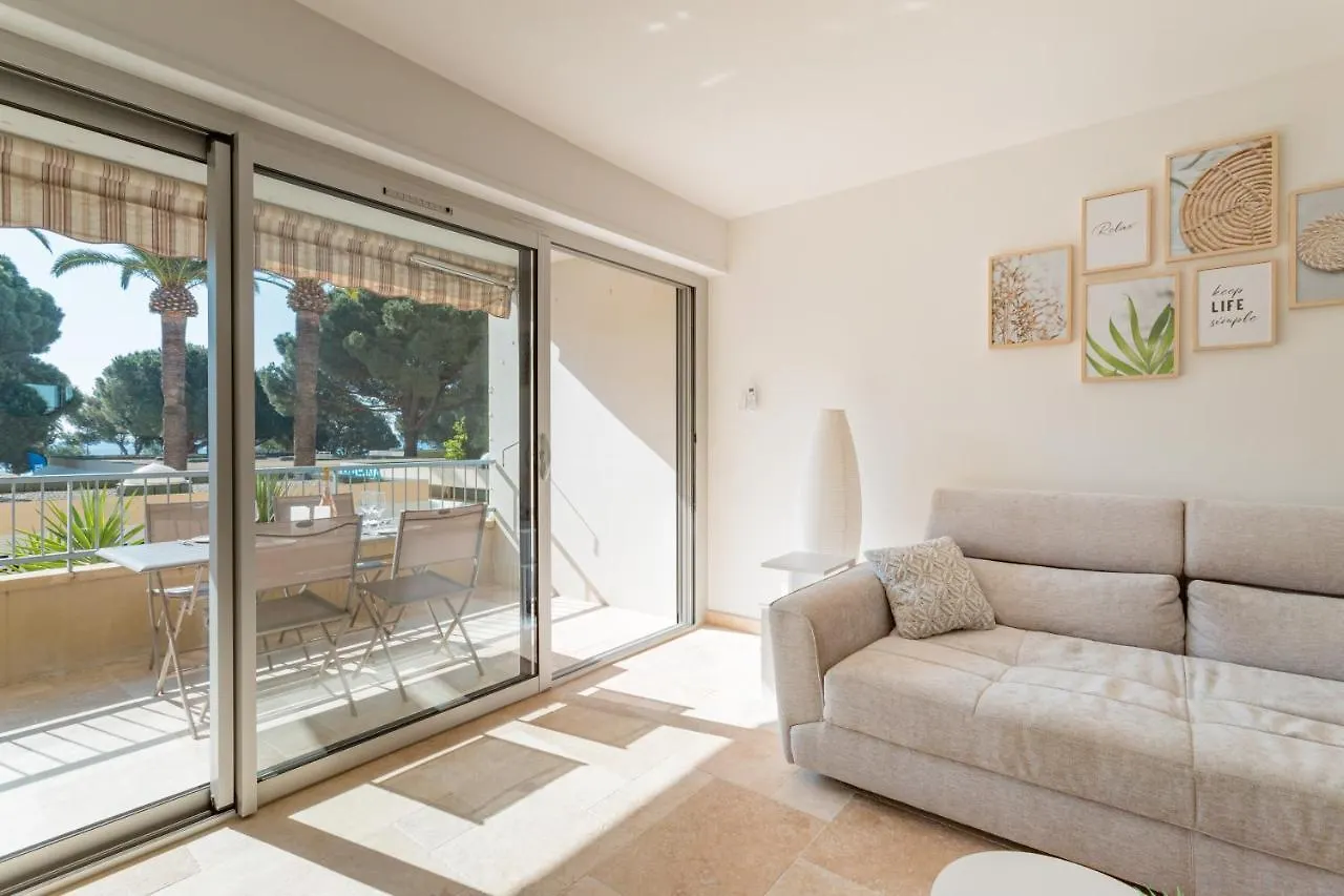 Magnifique Appartement Vue Mer Au Centre Du Lavandou Le Lavandou France